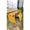 Image 2 : METAL PLESSIS SKID STEER PLOW WITH HYDRAULIC SIDES 6' CLOSED, 12' OPEN