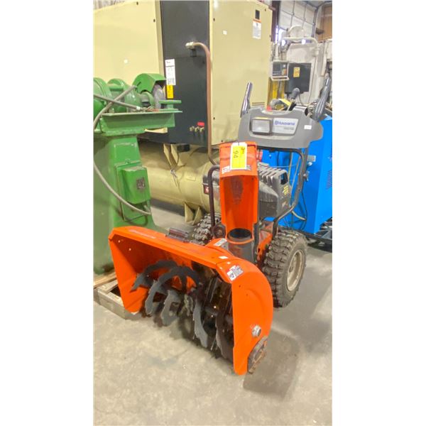 HUSQVARNA 10527SB HEAVY DUTY SNOW BLOWER