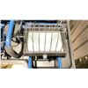 Image 2 : BLUE ELECTRIC INDUSTRIAL DUAL WORK LIGHT IN HARD TRANSPORT CASE