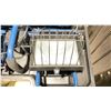Image 2 : BLUE ELECTRIC INDUSTRIAL DUAL WORK LIGHT IN HARD TRANSPORT CASE