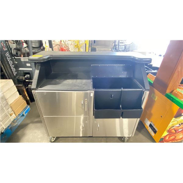 CAMBRO STAINLESS STEEL / BLACK PLASTIC 3 DOOR MOBILE LOCKING COMMERCIAL EVENT BAR WITH ICE WELL &