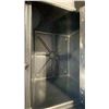 Image 2 : CAMBRO STAINLESS STEEL / BLACK PLASTIC 3 DOOR MOBILE LOCKING COMMERCIAL EVENT BAR WITH ICE WELL &