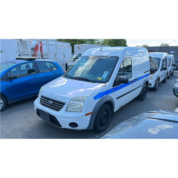 2013 FORD TRANSIT CONNECT XLT, 4DR CARGO VAN, WHITE, VIN NM0LS7BNXDT130653