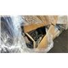 Image 2 : PALLET OF HEAVY DUTY INDUSTRIAL BOLTS, NUTS, & HARDWARE