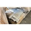 Image 2 : 2 PALLETS OF ASSORTED INDUSTRIAL METAL PLATE COVERS