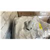 Image 2 : PALLET OF ASSORTED PLASTIC INDUSTRIAL PLUMBING JOINT / HARDWARE