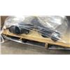 Image 2 : PALLET OF HEAVY DUTY METAL PLUMBING PIPE JOINTS