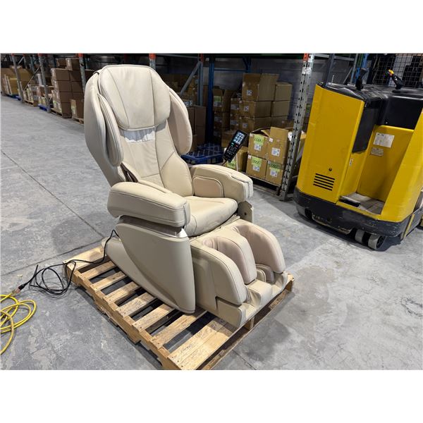 SYNCA - FABRIQUÉ AU JAPON - FAUTEUIL DE MASSAGE 4D ULTRA PREMIUM CRÈME, SKU: 141054, S/N: FC48832209
