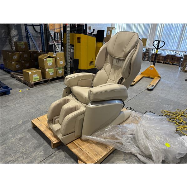 SYNCA - FABRIQUÉ AU JAPON - FAUTEUIL DE MASSAGE 4D ULTRA PREMIUM CRÈME, SKU: 141054, S/N: FC48832209