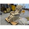 Image 1 : SYNCA - FABRIQUÉ AU JAPON - FAUTEUIL DE MASSAGE 4D ULTRA PREMIUM CRÈME, SKU: 141054, S/N: FC48832209