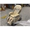 Image 1 : SYNCA - FABRIQUÉ AU JAPON - FAUTEUIL DE MASSAGE 4D ULTRA PREMIUM CRÈME, SKU: 141054, S/N: FC48832208