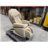 Image 2 : SYNCA - FABRIQUÉ AU JAPON - FAUTEUIL DE MASSAGE 4D ULTRA PREMIUM CRÈME, SKU: 141054, S/N: FC48832208