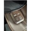 Image 8 : SYNCA KAGRA - CONÇU AU JAPON - FAUTEUIL DE MASSAGE 4D PREMIUM BRUN, SKU: 141128, S/N: MR1362312W0021