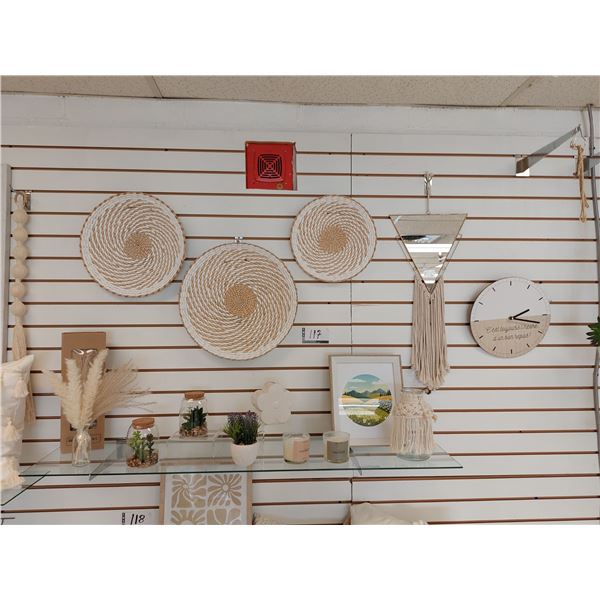 LOT DE 16 ARTICLES DE DÉCORATION