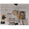 Image 1 : LOT DE 11 ARTICLES DE DECORATION ASS. (VALEUR DE 200+$)