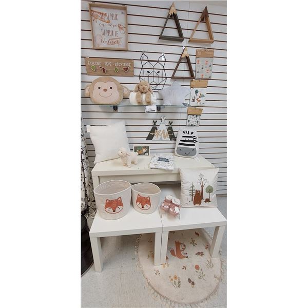 LOT DE 23 ARTICLES DECORATION THEME ANIMAUX ASS. (VALEUR DE 300+$)