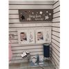 Image 3 : LOT DE 19 ARTICLES DE DECORATION ENFANT (VALEUR DE 175+$)