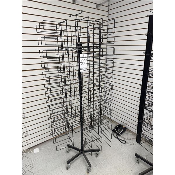 PRESENTOIR 31 1/2” x 72”