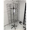 Image 1 : PRESENTOIR 31 1/2” x 72”