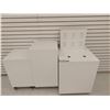 Image 1 : LOT DE 3 CUBES SUR ROUELOT DE 3 PRESENTOIR ASS.