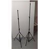 Image 1 : LOT DE 2 TRIEPIEDS