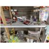 Image 3 : LOT DE 80+ ARTICLES DE DÉCO ASSORTIS (VALEUR DÉTAIL: 800+$)