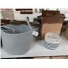 Image 2 : LOT DE 50+ ARTICLES DE DÉCO ASSORTIS (VALEUR DÉTAIL: 900+$)