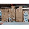 Image 2 : LOT DE 150+ DÉCO EN BOIS ASSORTIES (VALEUR DÉTAIL: 400+$)