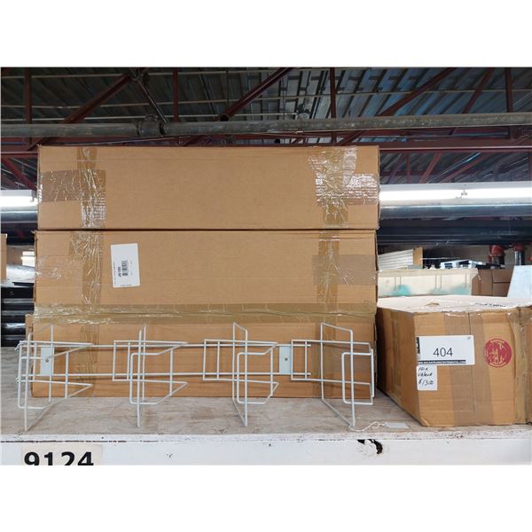 LOT DE 10 SUPPORTS A NAPKINA EN METAL (VALEUR DÉTAIL: 1300+$)