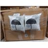 Image 2 : LOT DE 140+ PETITS COUSSINS DÉCO 8" X 8" (VALEUR DÉTAIL: 1200+$)