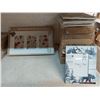 Image 3 : LOT DE 60+ CADRES ASSORTIS (VALEUR DÉTAIL: 700+$)