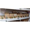 Image 1 : LOT DE 615 PORTE-CLÉ/ OUVRE BOUTEILLES "LETTRES" ASSORTIS (VALEUR DÉTAIL: 3075$)