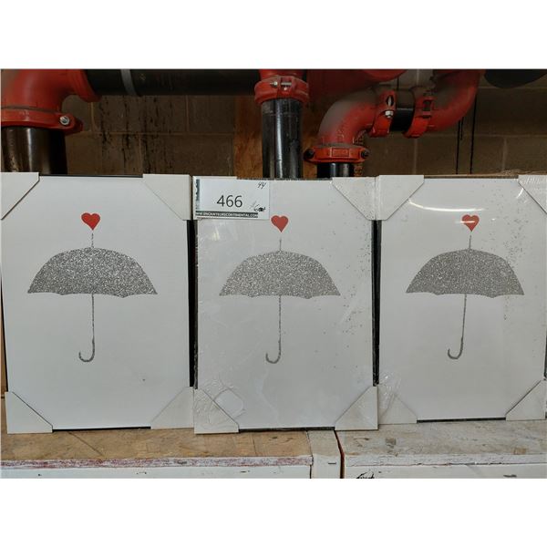 LOT DE 44 CADRES ASSORTIS (VALEUR DÉTAIL: 600+$)