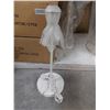 Image 1 : LOT DE 36 LAMPES DE TABLES (SANS ABATS JOUR) (VALEUR DÉTAIL: 400+$)