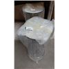 Image 1 : LOT DE 2 TABLES BASE 15 1/2”X21” (VALEUR DE 200+$)