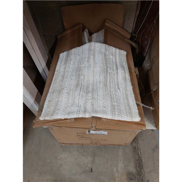 LOT DE 48 HOUSES POUR COUSINS 18”X18” (VALEUR DE 300+$)