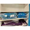 Image 1 : LOT DE 17 RIDEAUX COULEUR  BLEU ASS. (VALEUR DE 300+$)
