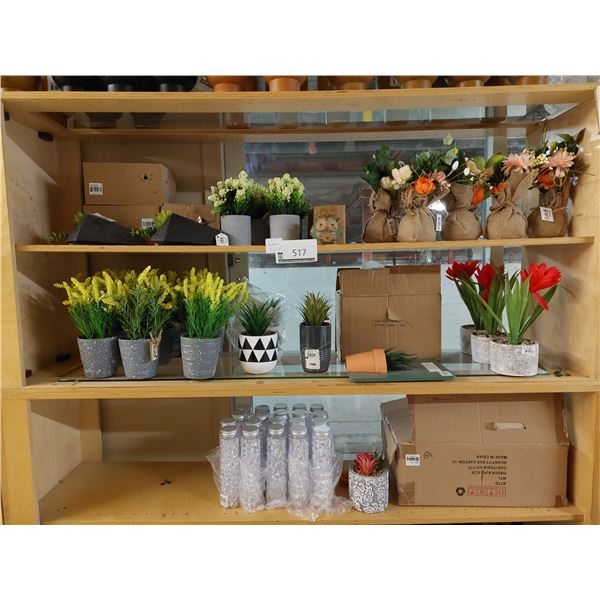LOT DE 28 PLANTES AVEC POTS ASS. PLUS POTS DE PIERRE (VALEUR DE 200+$)