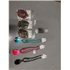 Image 1 : LOT DE 440+ BIJOUX ASS. VOIR PHOTO (VALEUR DE 880+$)