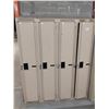 Image 2 : LOT DE 3 VESTIAIRE 4 PORTES