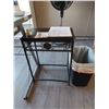 Image 2 : LOT DE MOBILIER DE BUREAU