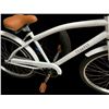 Image 2 : NEW WHITE BEACH CRUISER BIKE, TEMPO GIN SMASH