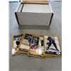 Image 1 : 2 BOXES OF ASSORTED HOCKEY CARDS INCLUDING SCORE AND O-PEE-CHEE