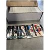 Image 2 : BOX OF HOCKEY CARDS, 90-91/91-92 PARKHURST AND UPPER DECK AND 93-94 SPORT CLASSIC SET