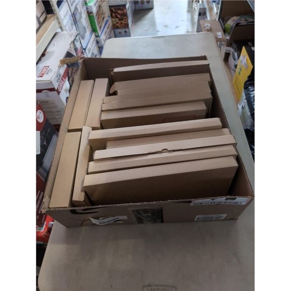 20 NEW ASSORTED LAPTOP BATTERIES
