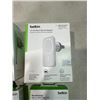Image 2 : 2 BELKIN CAR VENT MOUNTS WITH MAGSAFE, USB-A TO USB-C CABLE AND USB-C CAR CHARGER 20W