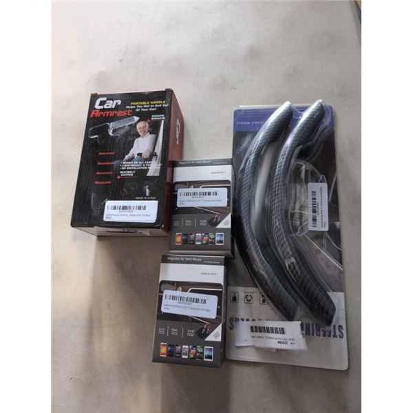 NEW CAR DOOR HANDLE, 2 NEW CAR MAGNETIC PHONE HOLDERS AND NEW CARBON FIBRE STEERING WHEEL COVER