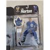 Image 2 : MCFARLANE FIGURES GORDIE HOWE AND TIM HORTON