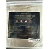 Image 3 : 2 NEW QUEENSIZE 4PC LUXURY SATIN SHEET SETS, TAUPE