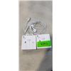Image 1 : 2 PAIRS OF APPLE EARPODS AND APPLE POWER ADAPTER - TESTE WORKING, TOTAL RETAIL $75